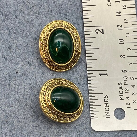 Emerald Green Pierced Earrings 1.5 In Gold Oval Stone Cabochon Retro Vintage - Picture 5 of 5